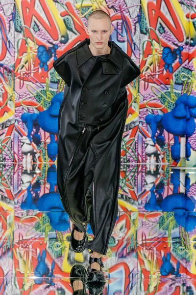 Look 34